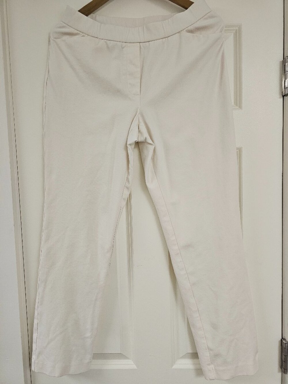 J Jill Cream straight leg Women's ponte pants, pull on style, elastic waistband